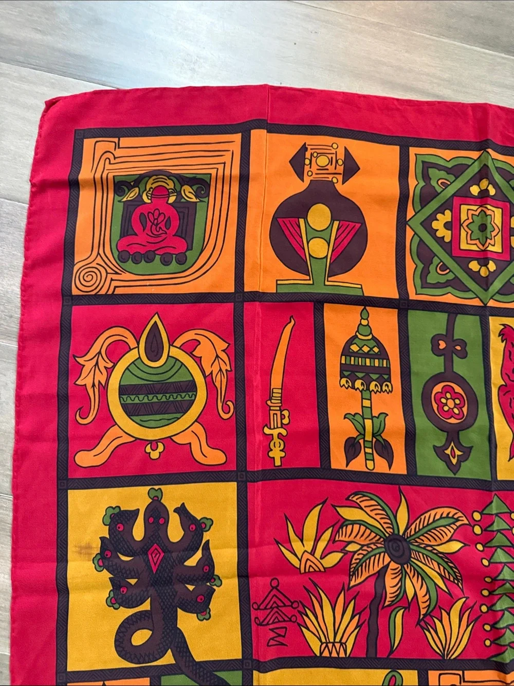 Vintage Doncaster 100% Silk Scarf – Vibrant Red Multi-Color Ethnic/Tribal Print